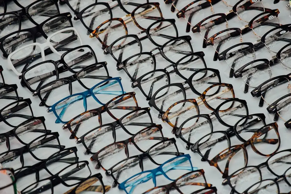 Trends in Men's Glasses